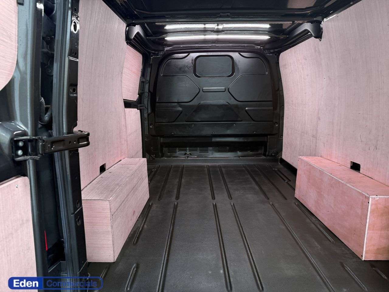 A 2023 FORD TRANSIT CUSTOM 2.0 280 EcoBlue Limited Panel Van 5dr Diesel Manual L1 H1 Euro 6 (s/s) (130 A 2023 FORD TRANSIT CUSTOM 2.0 280 EcoBlue Limited Panel Van 5dr Diesel Manual L1 H1 Euro 6 (s/s) (130