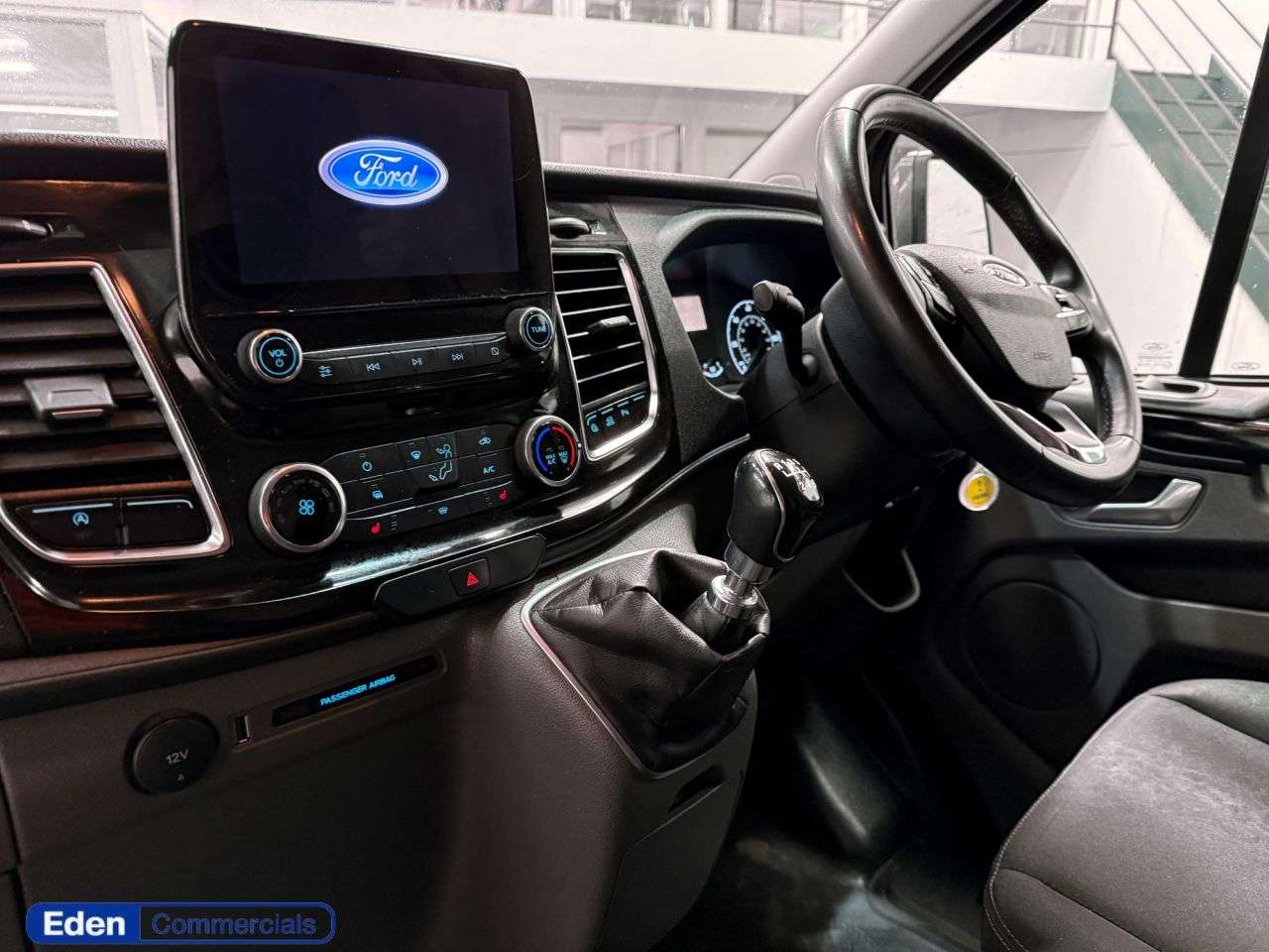 A 2023 FORD TRANSIT CUSTOM 2.0 280 EcoBlue Limited Panel Van 5dr Diesel Manual L1 H1 Euro 6 (s/s) (130 A 2023 FORD TRANSIT CUSTOM 2.0 280 EcoBlue Limited Panel Van 5dr Diesel Manual L1 H1 Euro 6 (s/s) (130