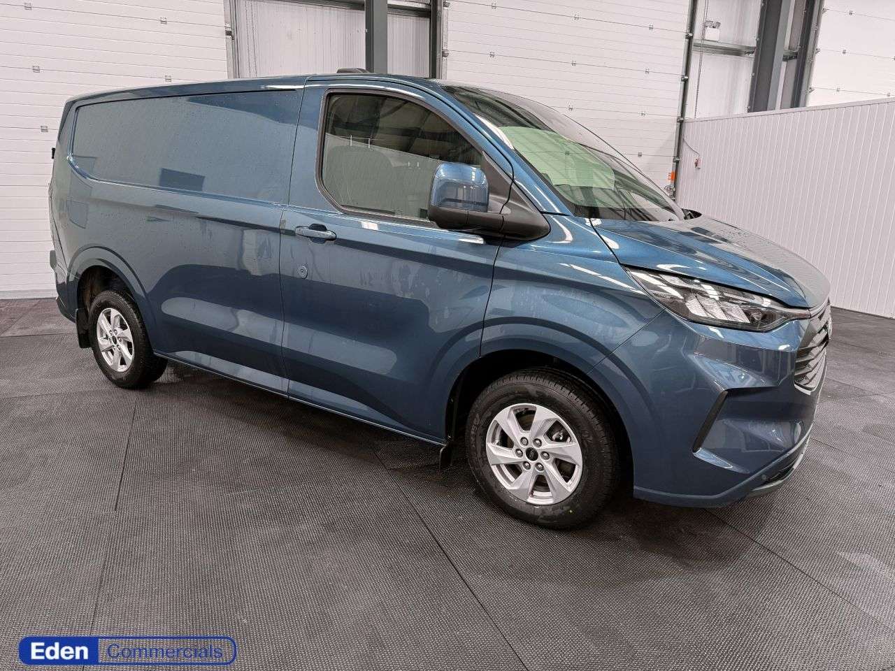 A 2024 FORD TRANSIT CUSTOM 2.0 300 EcoBlue Limited Panel Van 5dr Diesel Auto L1 H1 Euro 6 (s/s) (136 p A 2024 FORD TRANSIT CUSTOM 2.0 300 EcoBlue Limited Panel Van 5dr Diesel Auto L1 H1 Euro 6 (s/s) (136 p