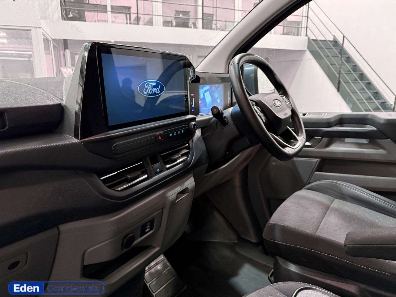 A 2024 FORD TRANSIT CUSTOM 2.0 300 EcoBlue Limited Panel Van 5dr Diesel Auto L1 H1 Euro 6 (s/s) (136 p A 2024 FORD TRANSIT CUSTOM 2.0 300 EcoBlue Limited Panel Van 5dr Diesel Auto L1 H1 Euro 6 (s/s) (136 p