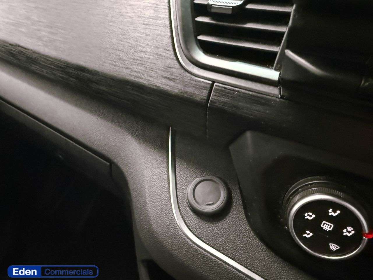 2022 RENAULT TRAFIC 2022 RENAULT TRAFIC