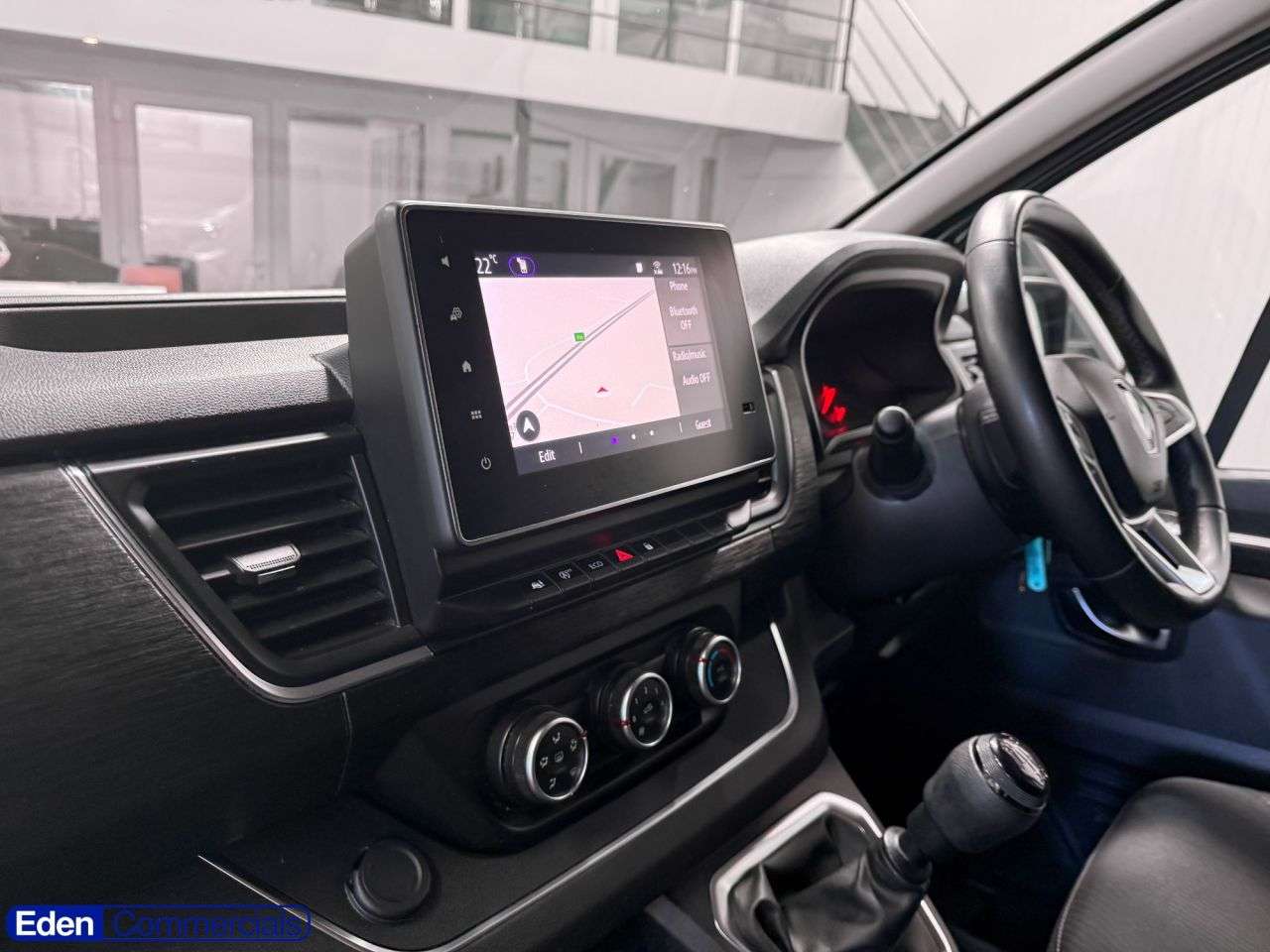 A 2022 RENAULT TRAFIC 2.0 dCi Blue SL28 Sport Panel Van 5dr Diesel Manual L1 H1 Euro 6 (s/s) (130 A 2022 RENAULT TRAFIC 2.0 dCi Blue SL28 Sport Panel Van 5dr Diesel Manual L1 H1 Euro 6 (s/s) (130