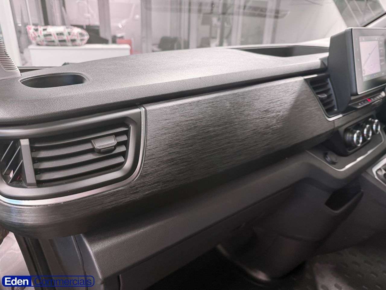 2022 RENAULT TRAFIC 2022 RENAULT TRAFIC