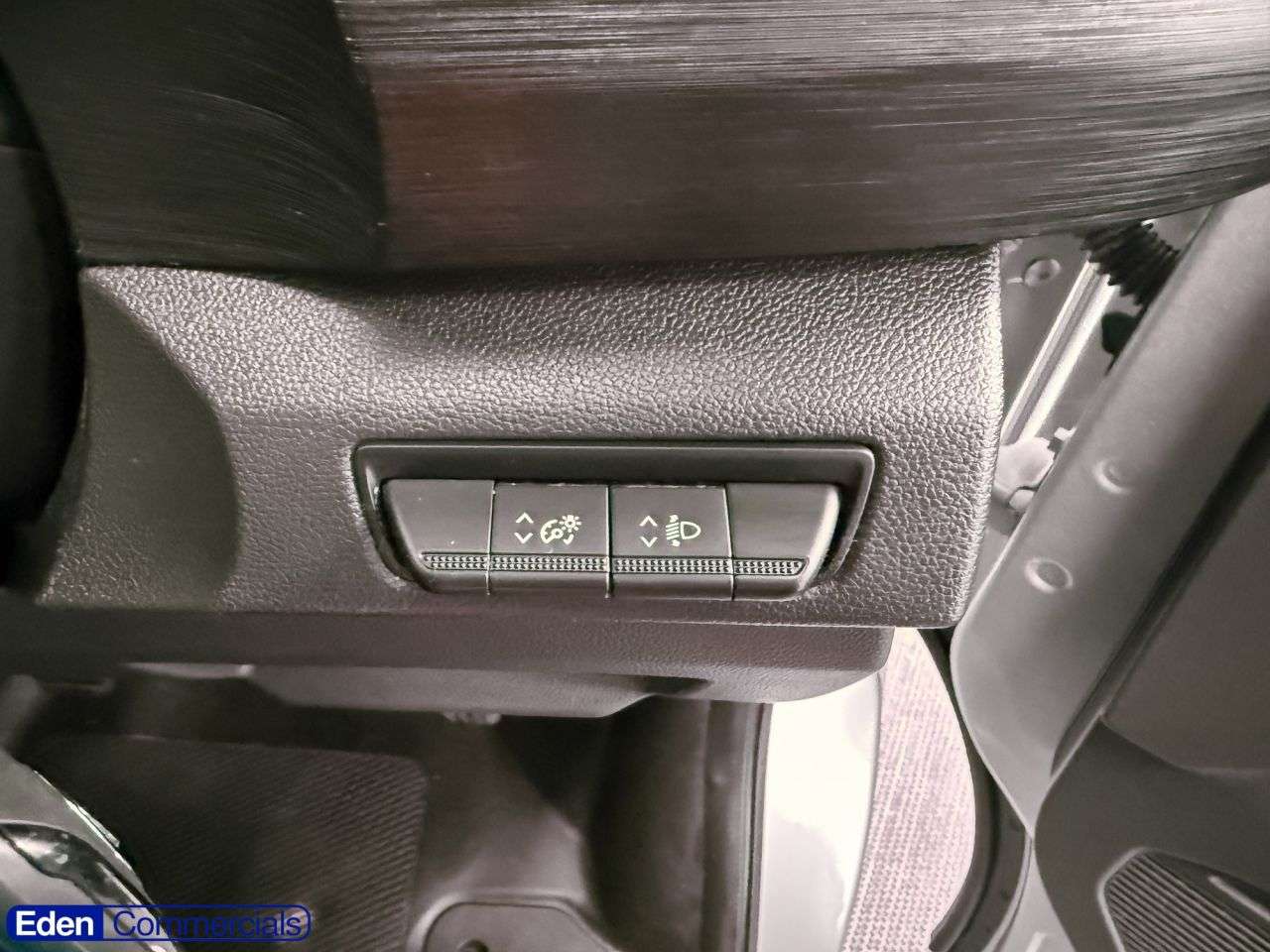 2022 RENAULT TRAFIC 2022 RENAULT TRAFIC
