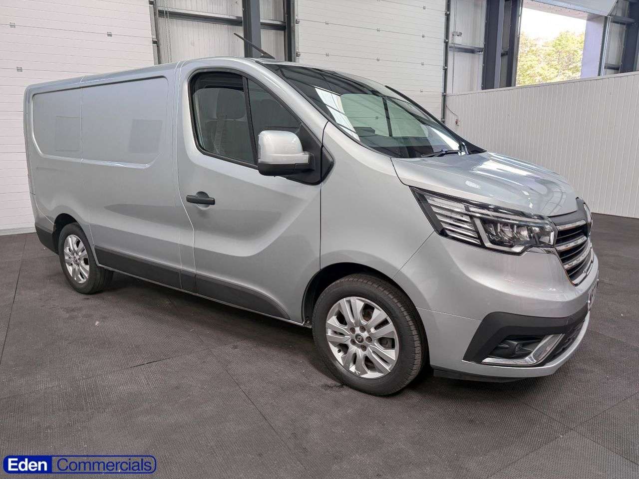 A 2022 RENAULT TRAFIC 2.0 dCi Blue SL28 Sport Panel Van 5dr Diesel Manual L1 H1 Euro 6 (s/s) (130 A 2022 RENAULT TRAFIC 2.0 dCi Blue SL28 Sport Panel Van 5dr Diesel Manual L1 H1 Euro 6 (s/s) (130