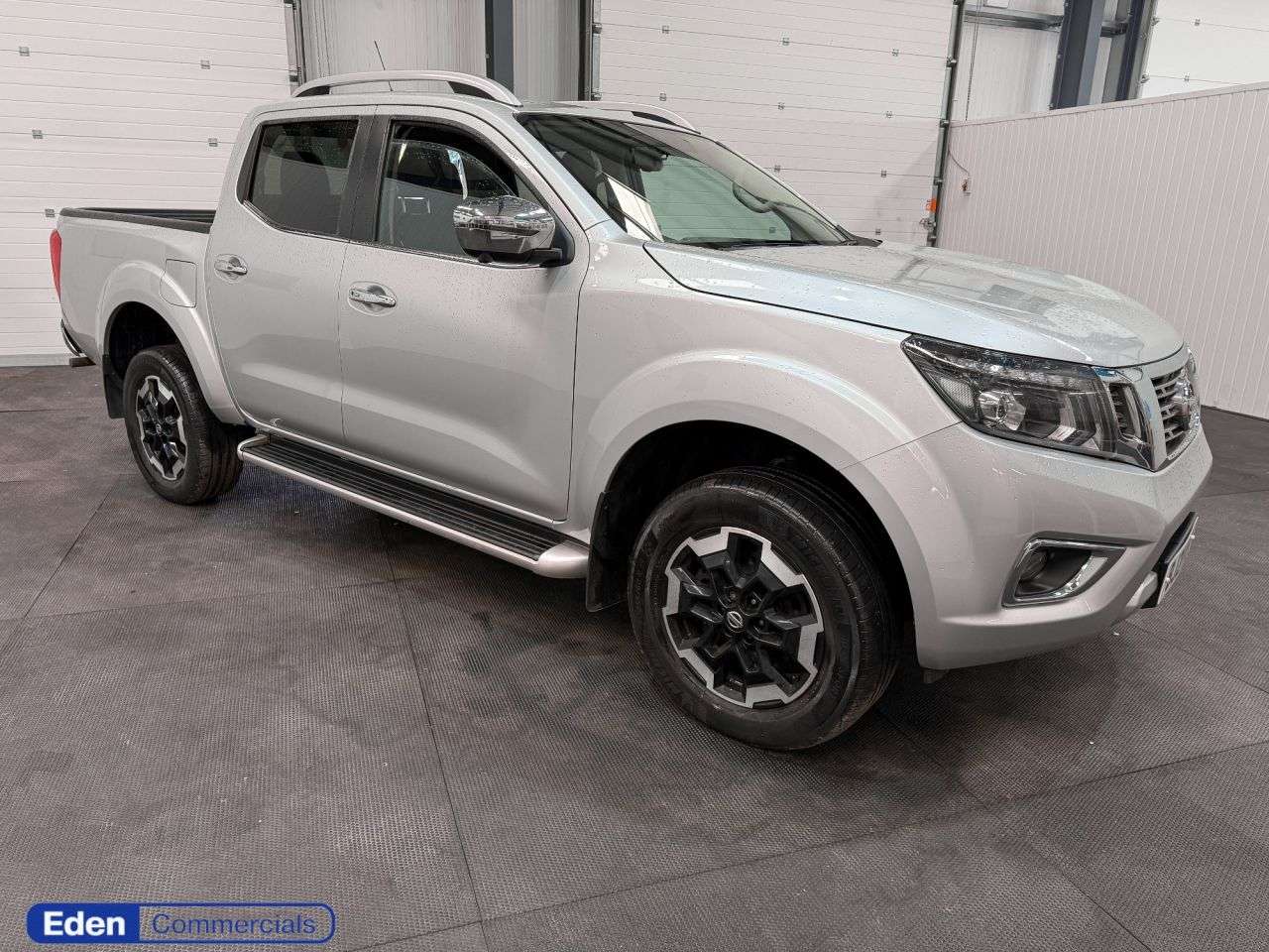 A 2021 NISSAN NAVARA 2.3 dCi Tekna Pickup Double Cab 4dr Diesel Auto 4WD Euro 6 (190 ps) A 2021 NISSAN NAVARA 2.3 dCi Tekna Pickup Double Cab 4dr Diesel Auto 4WD Euro 6 (190 ps)