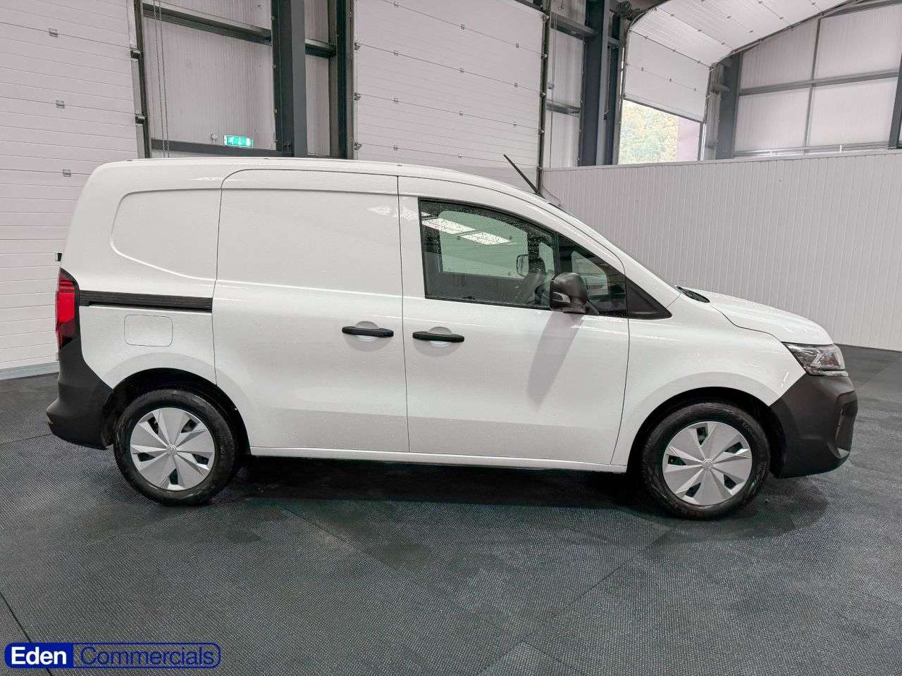 A 2024 NISSAN TOWNSTAR 45kWh Acenta Panel Van 6dr Electric Auto L1 (122 ps) A 2024 NISSAN TOWNSTAR 45kWh Acenta Panel Van 6dr Electric Auto L1 (122 ps)