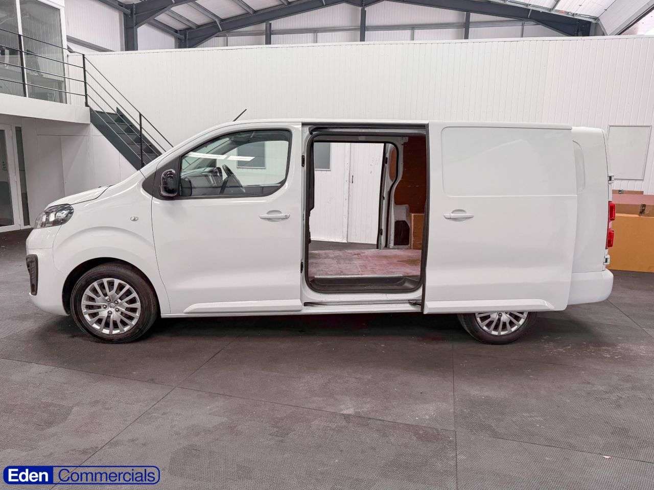 A 2023 VAUXHALL VIVARO 1.5 Turbo D 2900 Pro L2 H1 Euro 6 (s/s) (100 ps) A 2023 VAUXHALL VIVARO 1.5 Turbo D 2900 Pro L2 H1 Euro 6 (s/s) (100 ps)