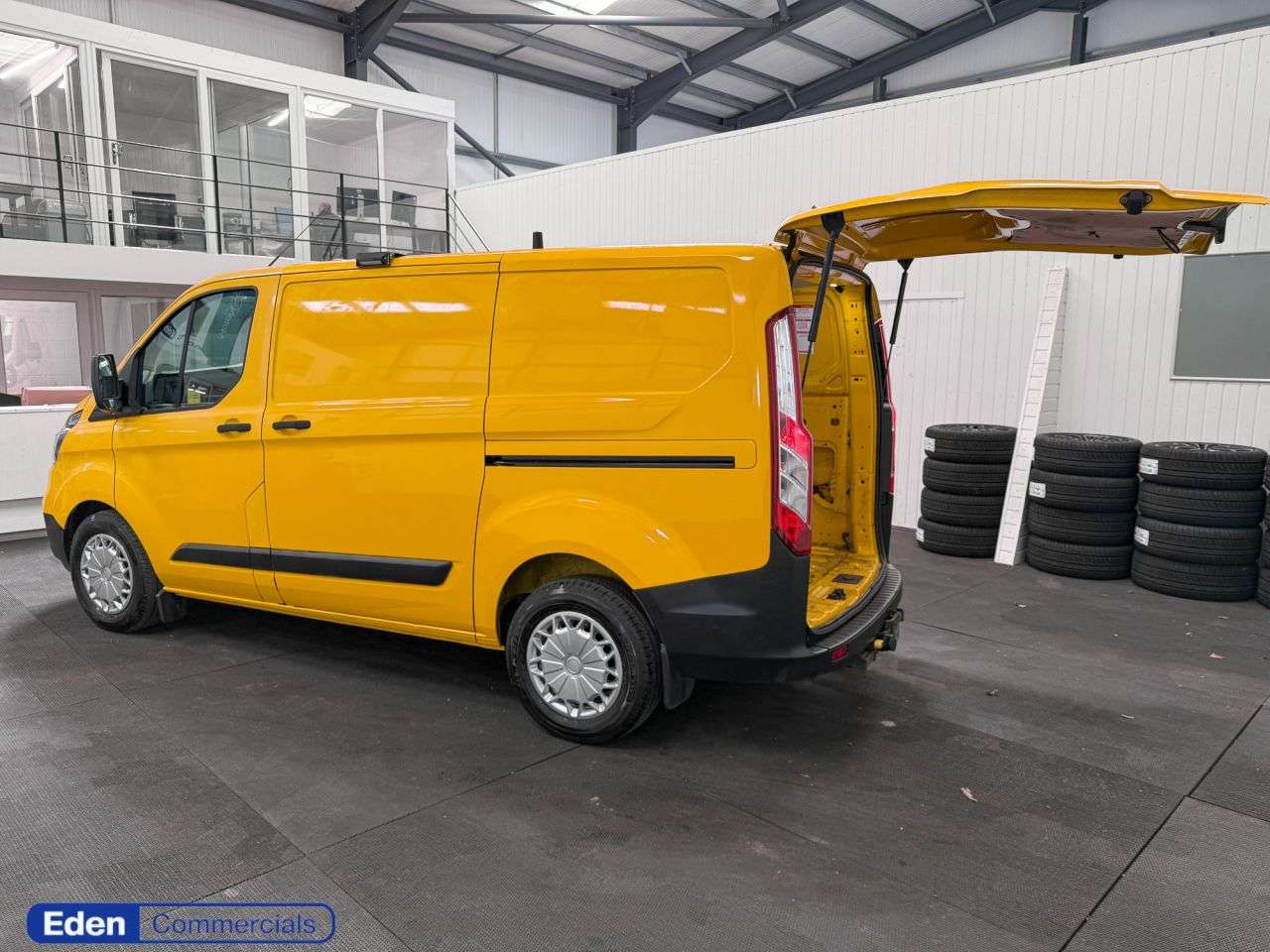 A 2022 FORD TRANSIT CUSTOM 2.0 340 EcoBlue Leader Panel Van 5dr Diesel Manual L1 H1 Euro 6 (s/s) (130 A 2022 FORD TRANSIT CUSTOM 2.0 340 EcoBlue Leader Panel Van 5dr Diesel Manual L1 H1 Euro 6 (s/s) (130