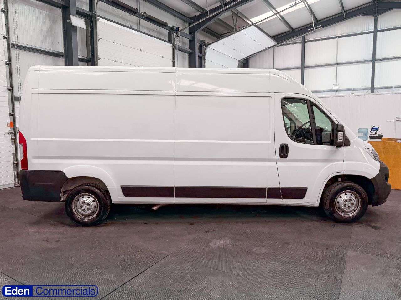 A 2023 CITROEN RELAY 2.2 BlueHDi 35 Enterprise Edition L3 High Roof (140 ps) CITROEN WARRANTY SE A 2023 CITROEN RELAY 2.2 BlueHDi 35 Enterprise Edition L3 High Roof (140 ps) CITROEN WARRANTY SE