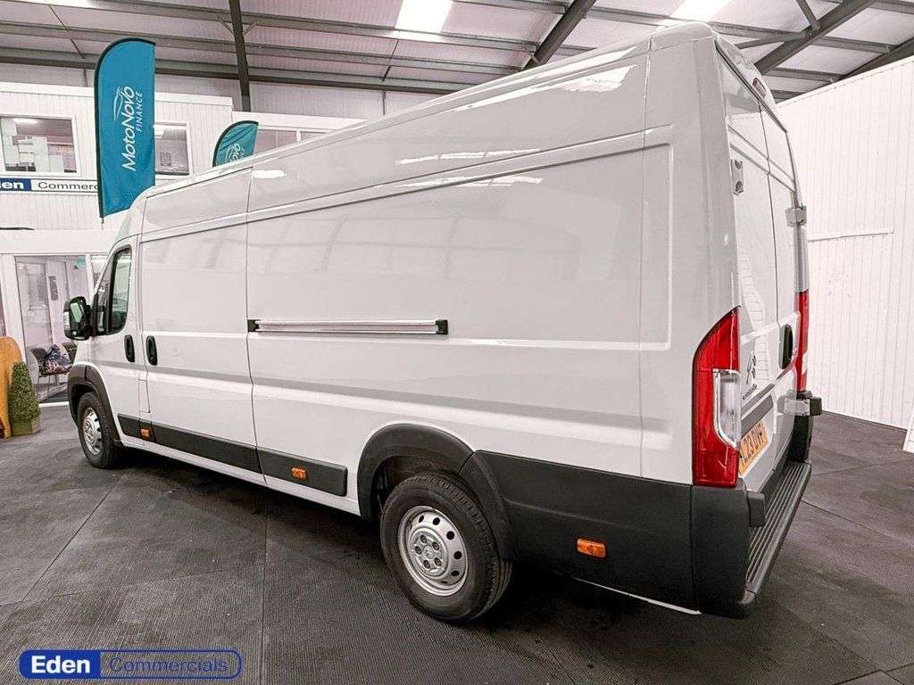 A 2023 CITROEN RELAY 2.2 BlueHDi 35 Enterprise Edition Panel Van 5dr Diesel Manual L4 High Roof A 2023 CITROEN RELAY 2.2 BlueHDi 35 Enterprise Edition Panel Van 5dr Diesel Manual L4 High Roof