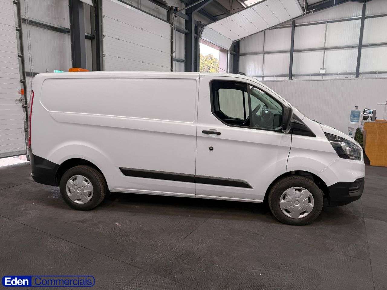 A 2020 FORD TRANSIT CUSTOM 2.0 300 EcoBlue Leader L1 H1 Euro 6 (s/s) (105 ps) RAC APPROVED+FULL SERVIC A 2020 FORD TRANSIT CUSTOM 2.0 300 EcoBlue Leader L1 H1 Euro 6 (s/s) (105 ps) RAC APPROVED+FULL SERVIC
