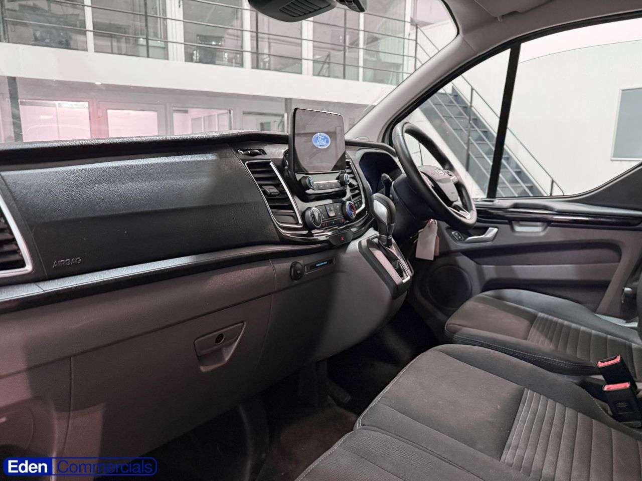 A 2022 FORD TRANSIT CUSTOM 2.0 320 EcoBlue Limited Crew Van Auto L2 H1 Euro 6 (170 ps) AUTO 170 BHP + A 2022 FORD TRANSIT CUSTOM 2.0 320 EcoBlue Limited Crew Van Auto L2 H1 Euro 6 (170 ps) AUTO 170 BHP +