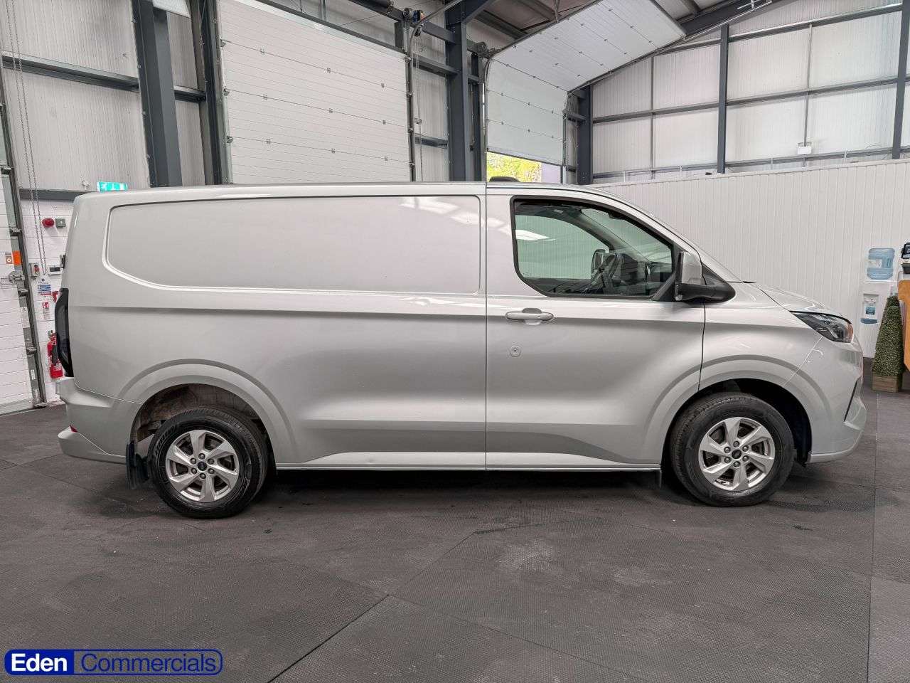 A 2024 FORD TRANSIT CUSTOM 2.0 300 EcoBlue Limited L1 H1 Euro 6 (s/s) (136 ps) RAC APPROVED DEALER 200 A 2024 FORD TRANSIT CUSTOM 2.0 300 EcoBlue Limited L1 H1 Euro 6 (s/s) (136 ps) RAC APPROVED DEALER 200