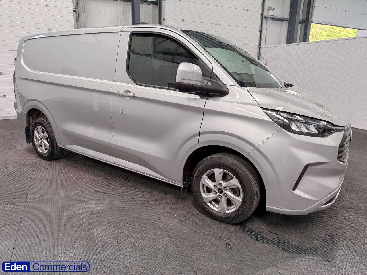 A 2024 FORD TRANSIT CUSTOM 2.0 300 EcoBlue Limited L1 H1 Euro 6 (s/s) (136 ps) RAC APPROVED DEALER 200 A 2024 FORD TRANSIT CUSTOM 2.0 300 EcoBlue Limited L1 H1 Euro 6 (s/s) (136 ps) RAC APPROVED DEALER 200