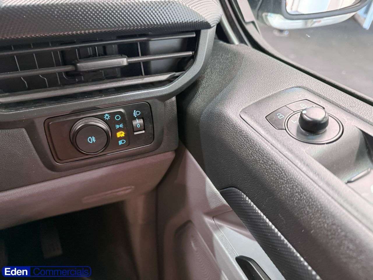 2025 FORD TRANSIT CUSTOM 2025 FORD TRANSIT CUSTOM