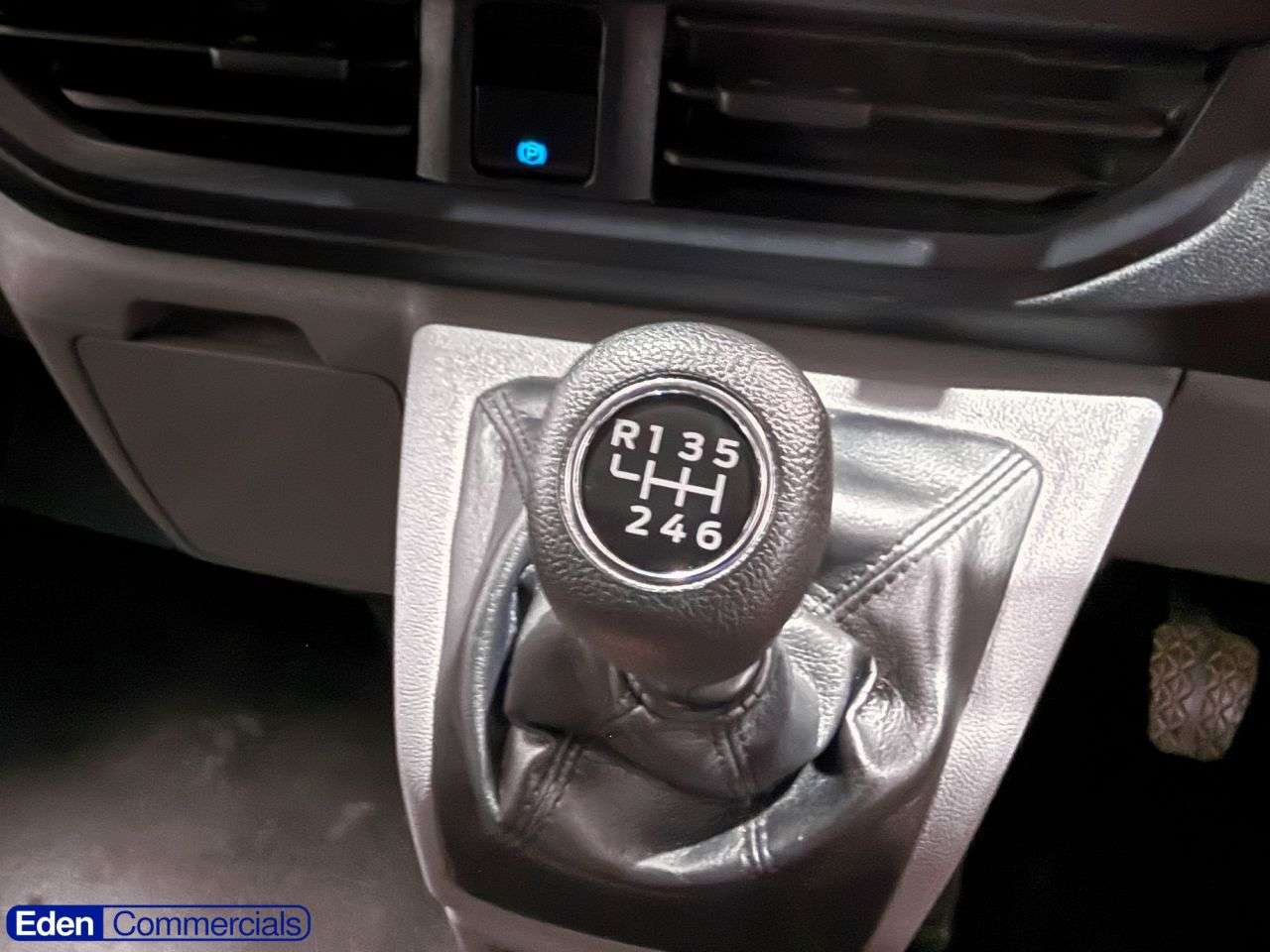 2025 FORD TRANSIT CUSTOM 2025 FORD TRANSIT CUSTOM