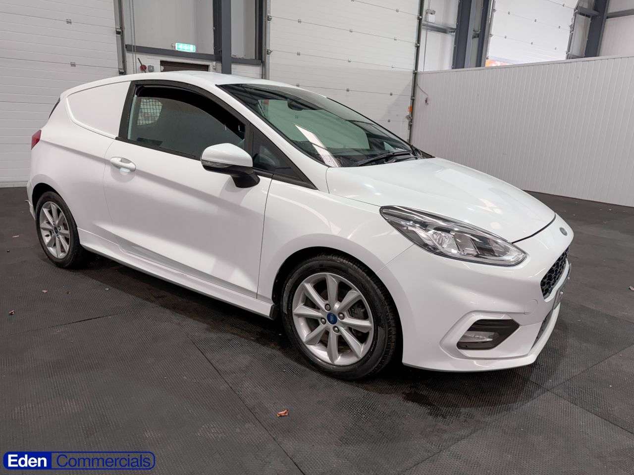 A 2019 FORD FIESTA VAN 1.5 TDCi Sport Car Derived Van 3dr Diesel Manual Euro 6 (s/s) (120 ps) SPOR A 2019 FORD FIESTA VAN 1.5 TDCi Sport Car Derived Van 3dr Diesel Manual Euro 6 (s/s) (120 ps) SPOR