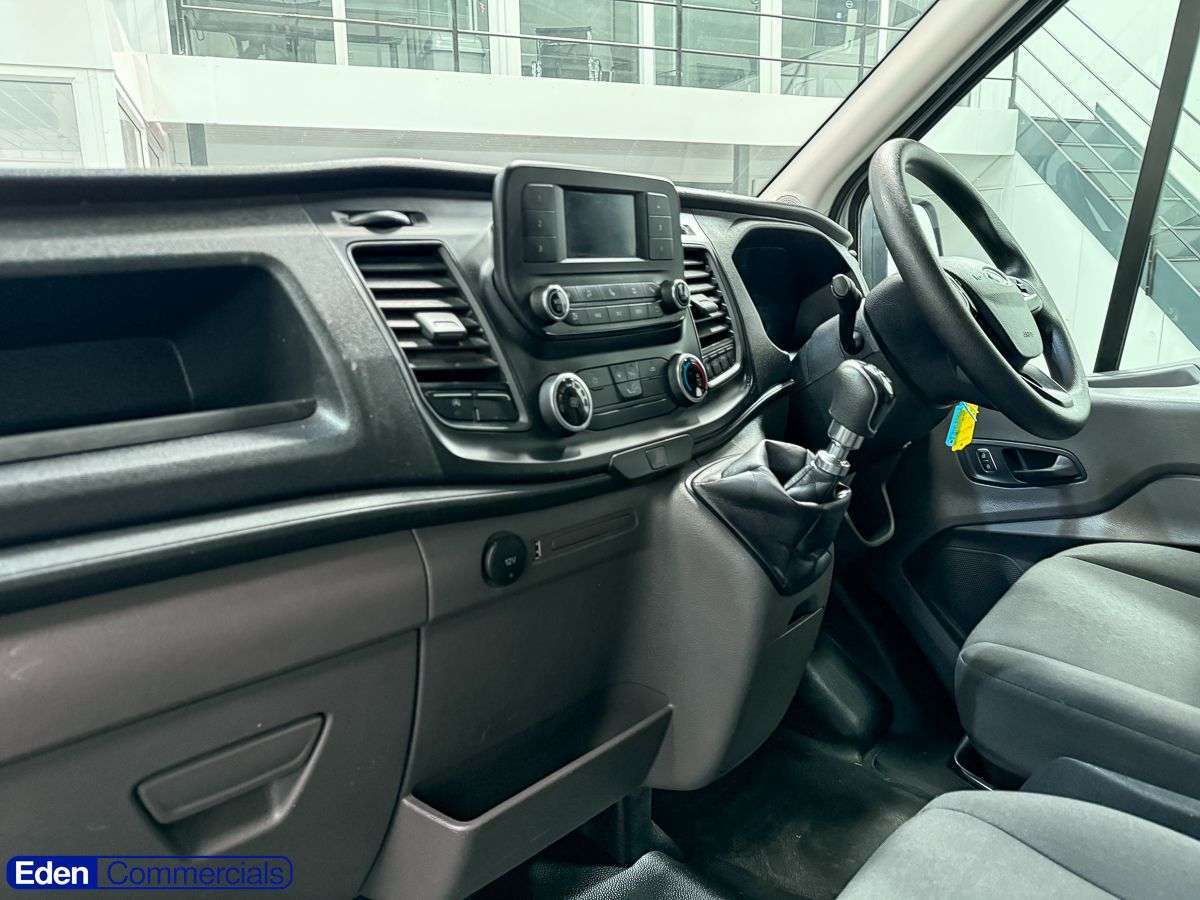 A 2023 FORD TRANSIT 2.0 350 EcoBlue Leader Panel Van 5dr Diesel Manual RWD L4 H3 Euro 6 (130 ps A 2023 FORD TRANSIT 2.0 350 EcoBlue Leader Panel Van 5dr Diesel Manual RWD L4 H3 Euro 6 (130 ps