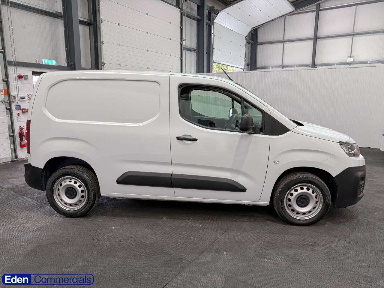 A 2023 CITROEN BERLINGO 1.5 BlueHDi 1000 Enterprise Edition M SWB Euro 6 (100 ps) AIR CON + MEDIA S A 2023 CITROEN BERLINGO 1.5 BlueHDi 1000 Enterprise Edition M SWB Euro 6 (100 ps) AIR CON + MEDIA S