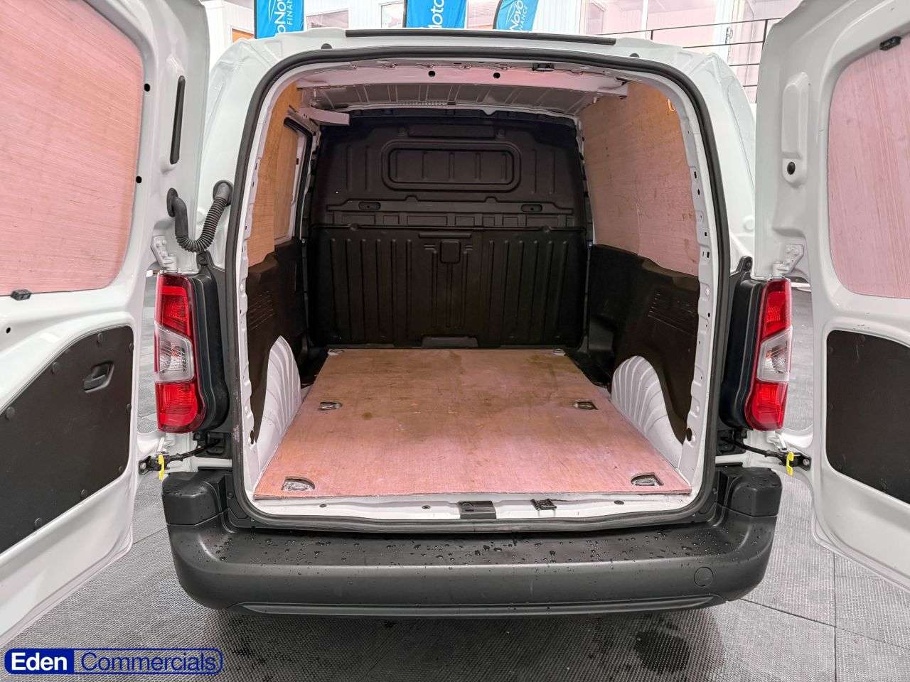 A 2023 CITROEN BERLINGO 1.5 BlueHDi 1000 Enterprise Edition M Manual SWB Euro 6 (s/s) (100 ps) RAC A 2023 CITROEN BERLINGO 1.5 BlueHDi 1000 Enterprise Edition M Manual SWB Euro 6 (s/s) (100 ps) RAC