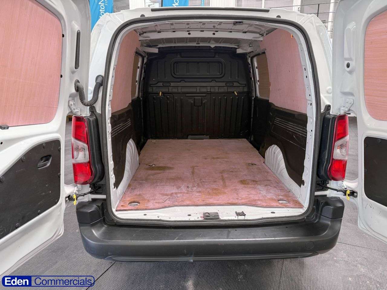 A 2023 PEUGEOT PARTNER 1.5 BlueHDi 950 Professional Premium + Long Panel Van 6dr Diesel Manual LWB A 2023 PEUGEOT PARTNER 1.5 BlueHDi 950 Professional Premium + Long Panel Van 6dr Diesel Manual LWB