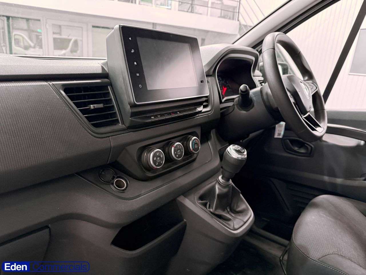 2023 RENAULT TRAFIC 2023 RENAULT TRAFIC