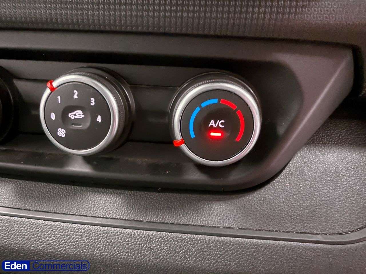 2023 RENAULT TRAFIC 2023 RENAULT TRAFIC