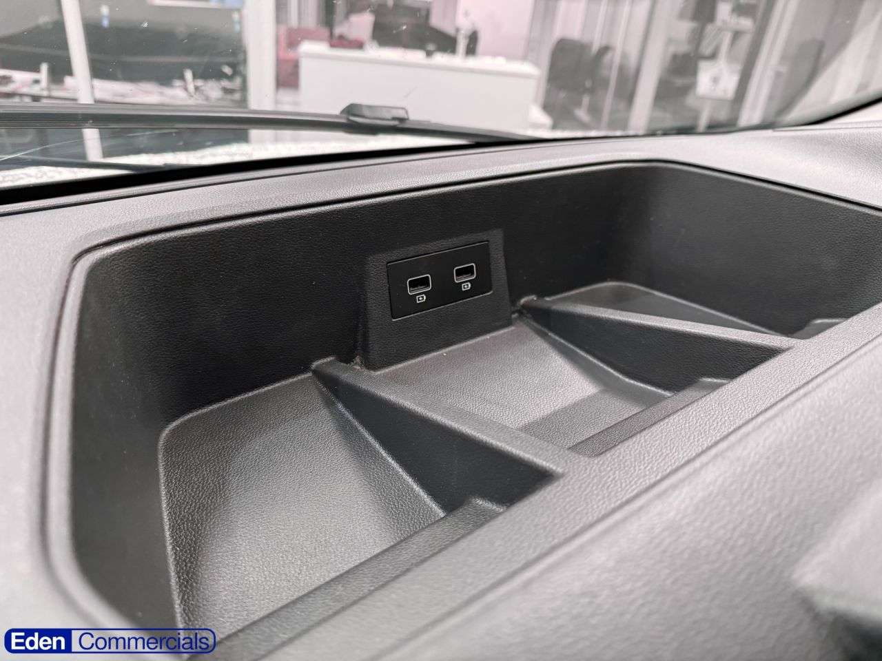 2023 RENAULT TRAFIC 2023 RENAULT TRAFIC