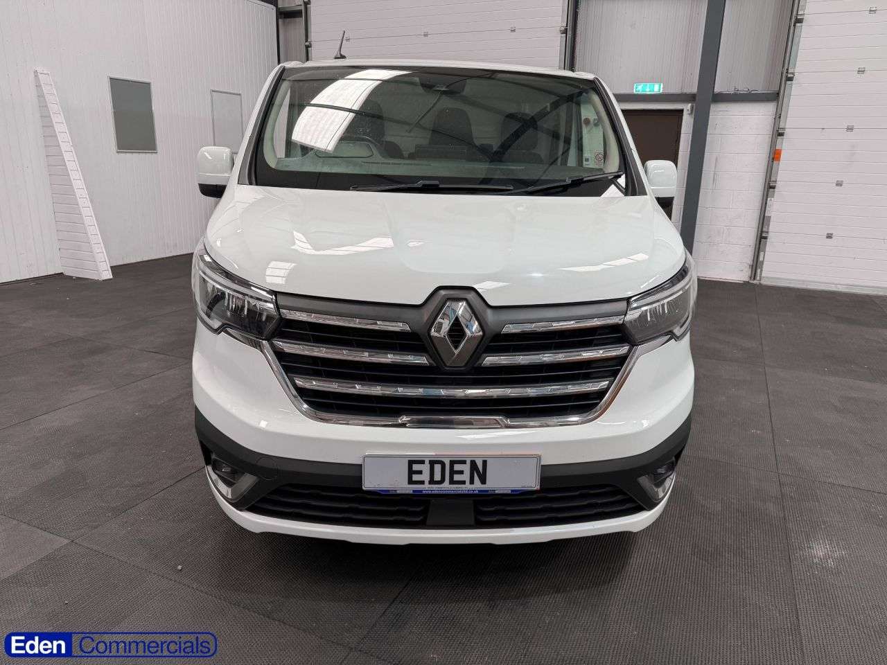 2023 RENAULT TRAFIC 2023 RENAULT TRAFIC