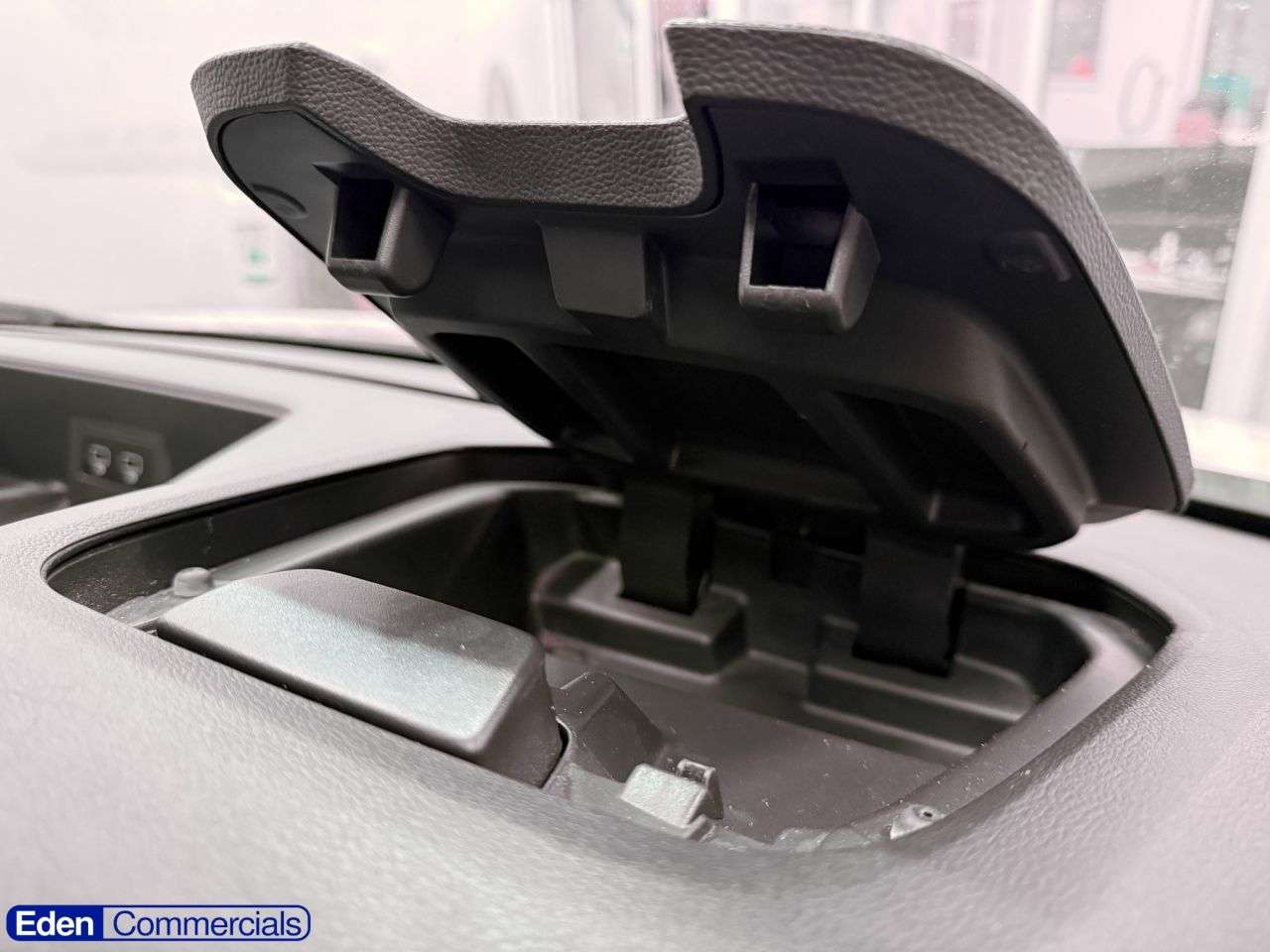 2023 RENAULT TRAFIC 2023 RENAULT TRAFIC