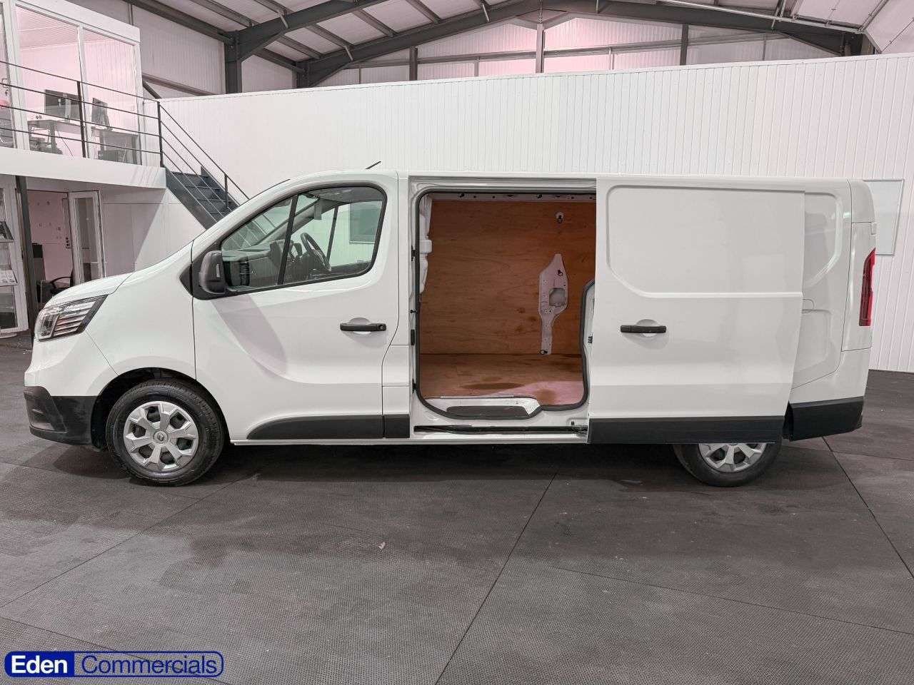 2023 RENAULT TRAFIC 2023 RENAULT TRAFIC