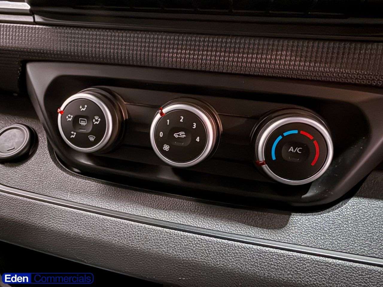 2023 RENAULT TRAFIC 2023 RENAULT TRAFIC