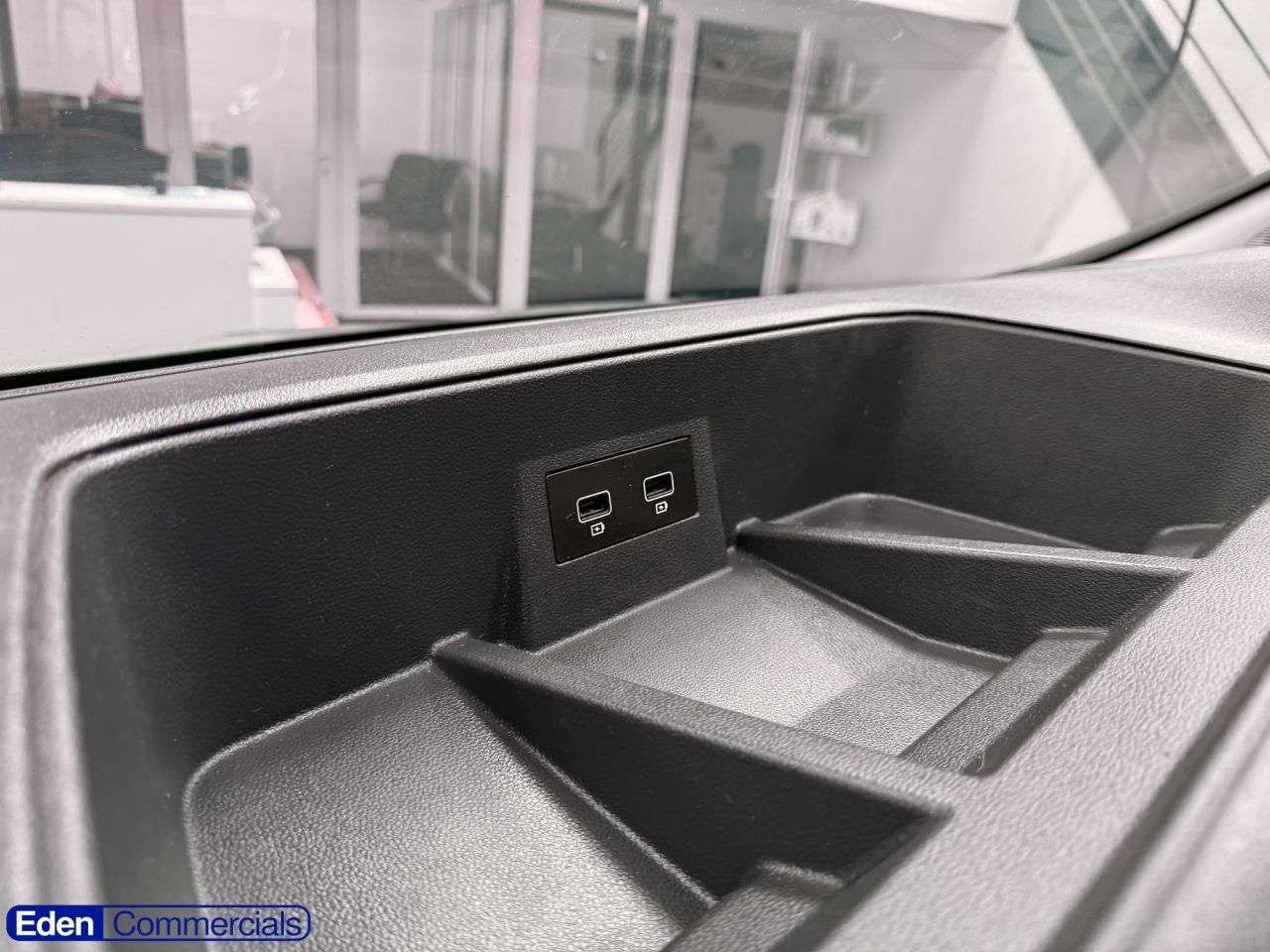 2023 RENAULT TRAFIC 2023 RENAULT TRAFIC