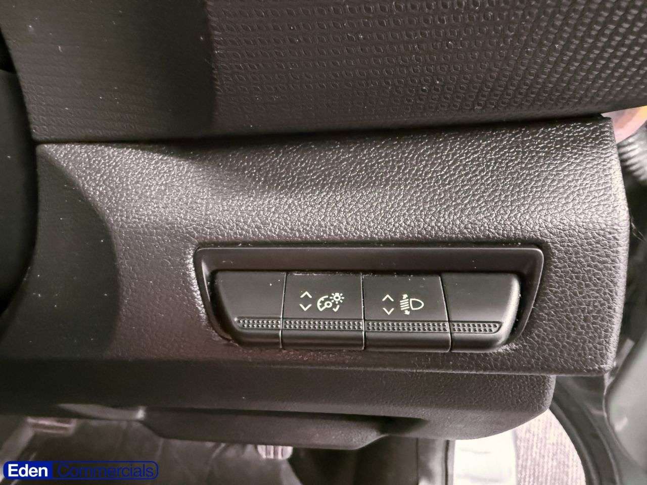 2023 RENAULT TRAFIC 2023 RENAULT TRAFIC