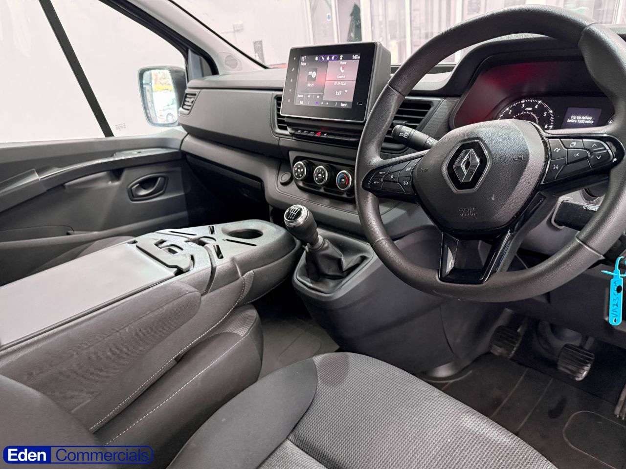 2023 RENAULT TRAFIC 2023 RENAULT TRAFIC