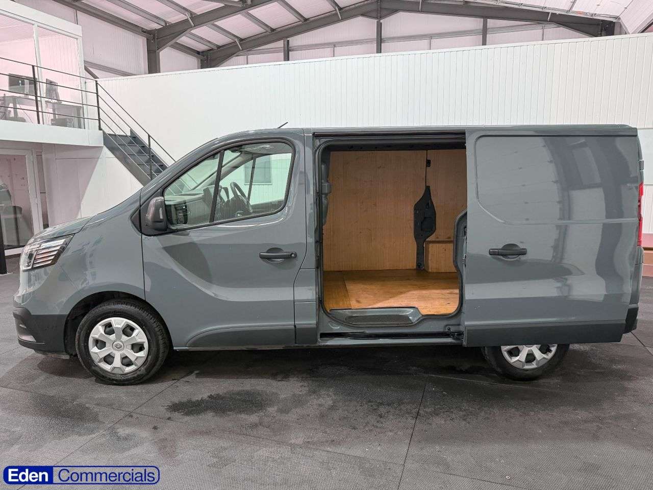 2023 RENAULT TRAFIC 2023 RENAULT TRAFIC