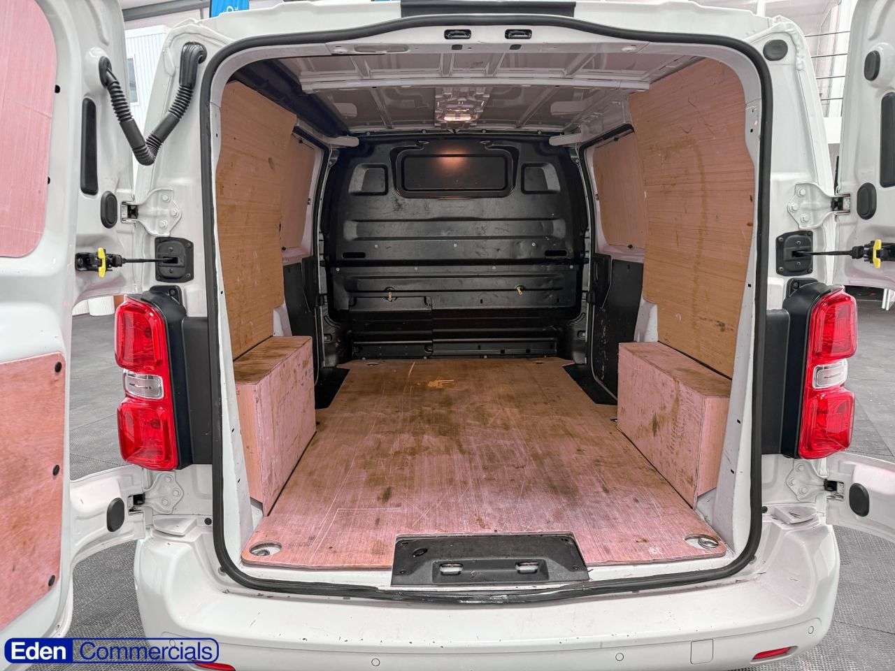 A 2023 CITROEN DISPATCH 1.5 BlueHDi 1000 Driver Edition M Panel Van 6dr Diesel Manual FWD 2 Euro 6 A 2023 CITROEN DISPATCH 1.5 BlueHDi 1000 Driver Edition M Panel Van 6dr Diesel Manual FWD 2 Euro 6