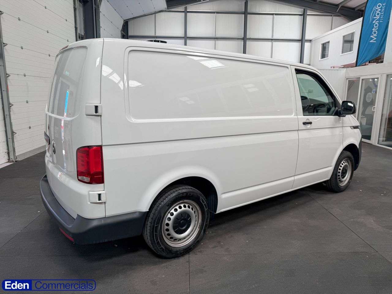A 2023 VOLKSWAGEN TRANSPORTER 2.0 TDI T32 Startline Manual FWD SWB Euro 6 (s/s) (110 ps) A 2023 VOLKSWAGEN TRANSPORTER 2.0 TDI T32 Startline Manual FWD SWB Euro 6 (s/s) (110 ps)