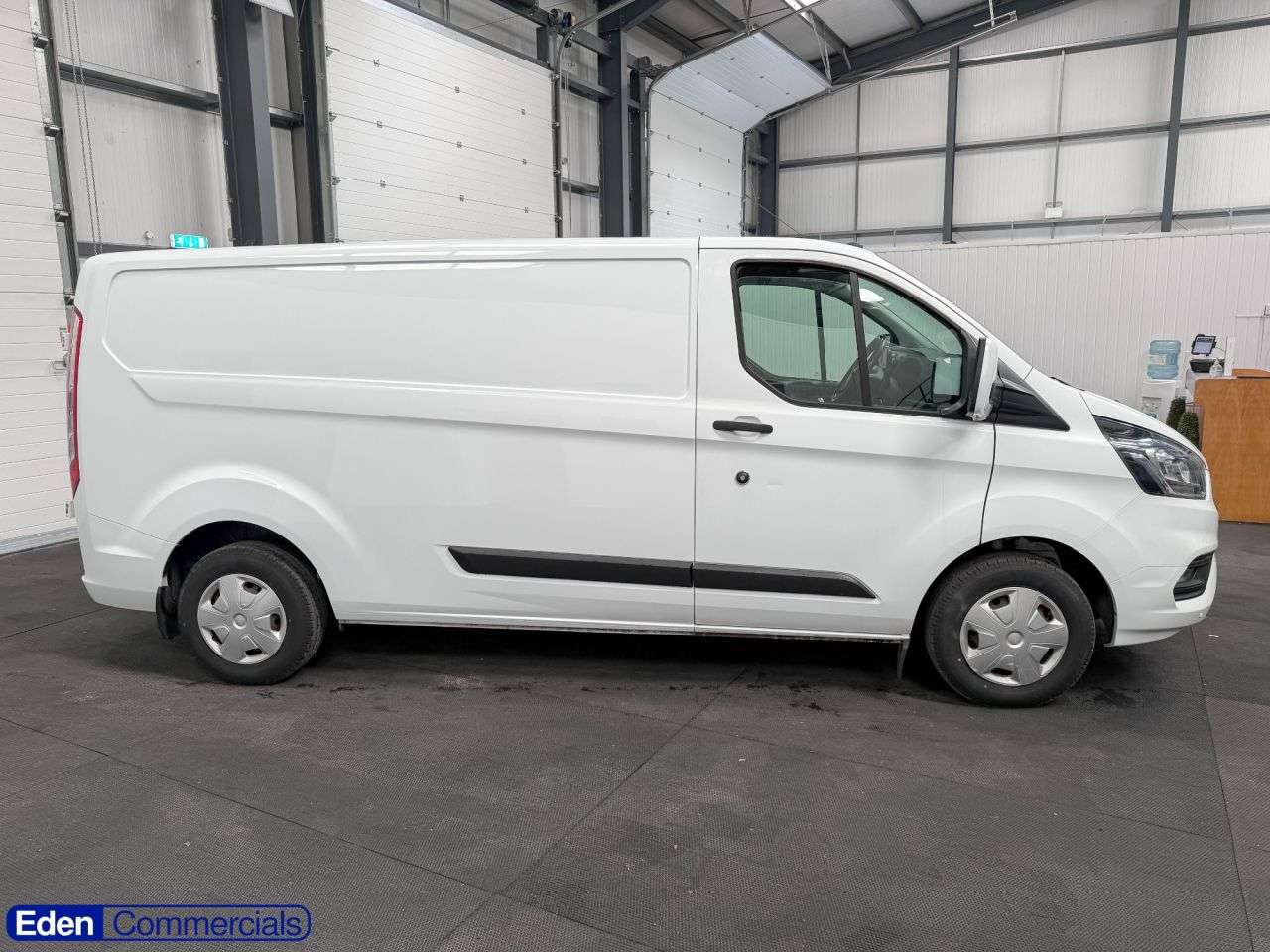 A 2019 FORD TRANSIT CUSTOM 2.0 300 EcoBlue Trend L2 H1 Euro 6 (105 ps) A 2019 FORD TRANSIT CUSTOM 2.0 300 EcoBlue Trend L2 H1 Euro 6 (105 ps)