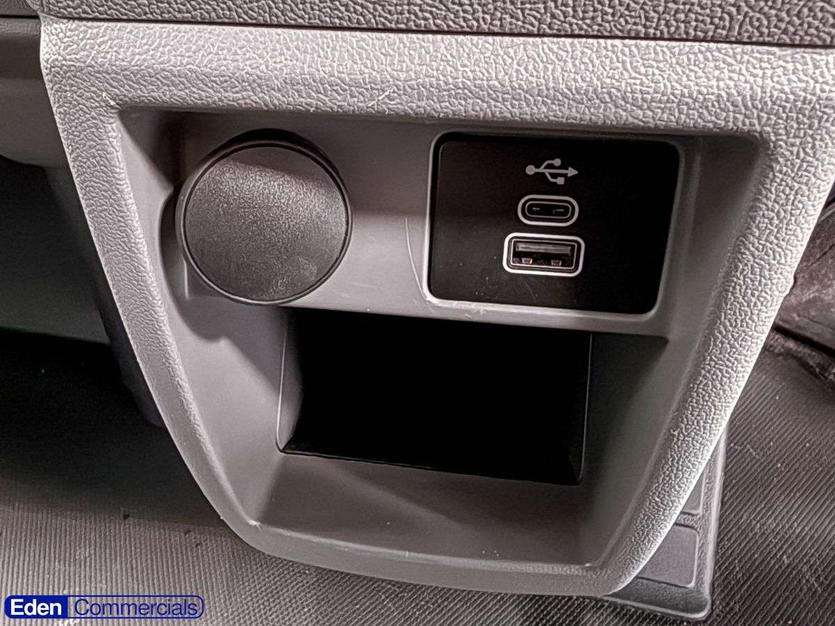 2025 FORD TRANSIT CUSTOM 2025 FORD TRANSIT CUSTOM