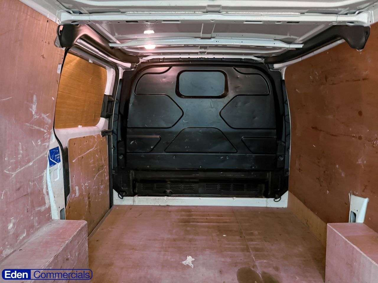 A 2019 FORD TRANSIT CUSTOM 2.0 300 EcoBlue Panel Van 5dr Diesel Manual L1 H1 Euro 6 (105 ps) A 2019 FORD TRANSIT CUSTOM 2.0 300 EcoBlue Panel Van 5dr Diesel Manual L1 H1 Euro 6 (105 ps)