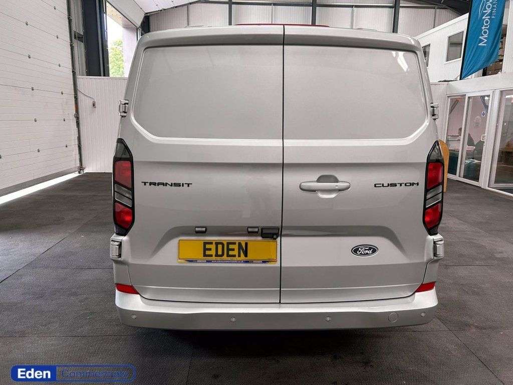 A 2024 FORD TRANSIT CUSTOM 2.0 280 EcoBlue Limited L1 H1 Euro 6 (s/s) (136 ps) AIR CON + HEATED SEATS A 2024 FORD TRANSIT CUSTOM 2.0 280 EcoBlue Limited L1 H1 Euro 6 (s/s) (136 ps) AIR CON + HEATED SEATS