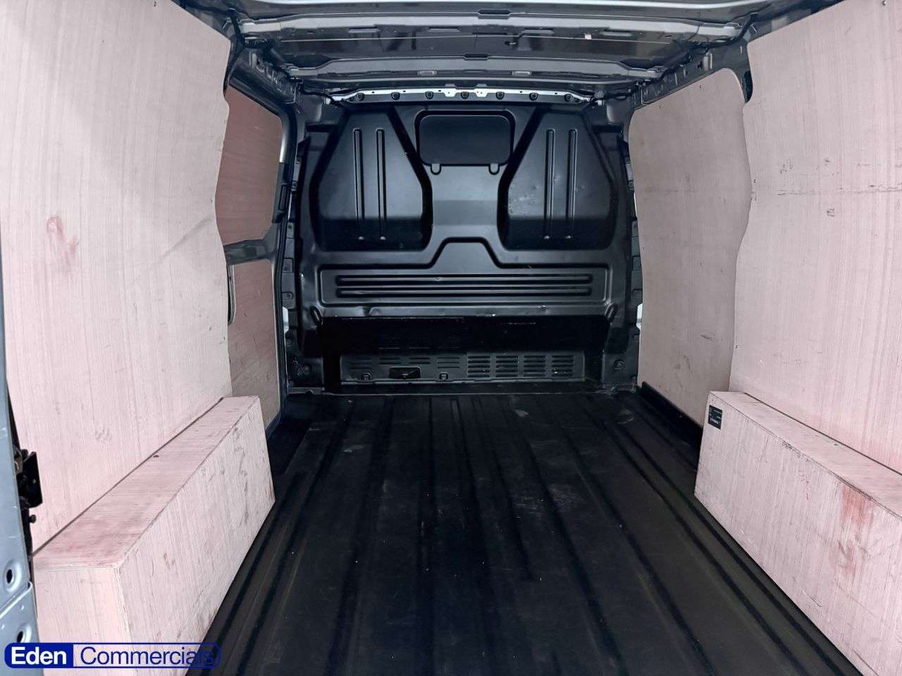 A 2024 FORD TRANSIT CUSTOM 2.0 280 EcoBlue Limited L1 H1 Euro 6 (s/s) (136 ps) OVER 200 VEHICLES ON SI A 2024 FORD TRANSIT CUSTOM 2.0 280 EcoBlue Limited L1 H1 Euro 6 (s/s) (136 ps) OVER 200 VEHICLES ON SI