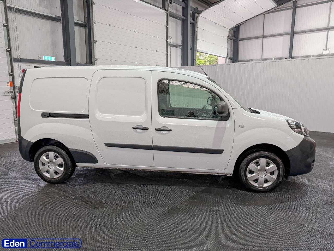 A 2020 RENAULT KANGOO MAXI 0.0L 4d AUTO 59 BHP ELECTRIC + RAC APPOVED A 2020 RENAULT KANGOO MAXI 0.0L 4d AUTO 59 BHP ELECTRIC + RAC APPOVED