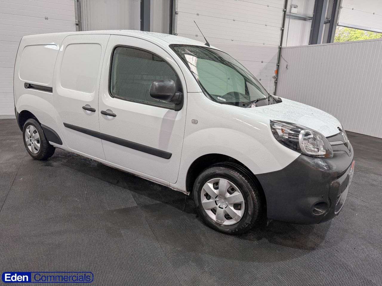 A 2020 RENAULT KANGOO MAXI 0.0L 4d AUTO 59 BHP ELECTRIC + RAC APPOVED A 2020 RENAULT KANGOO MAXI 0.0L 4d AUTO 59 BHP ELECTRIC + RAC APPOVED