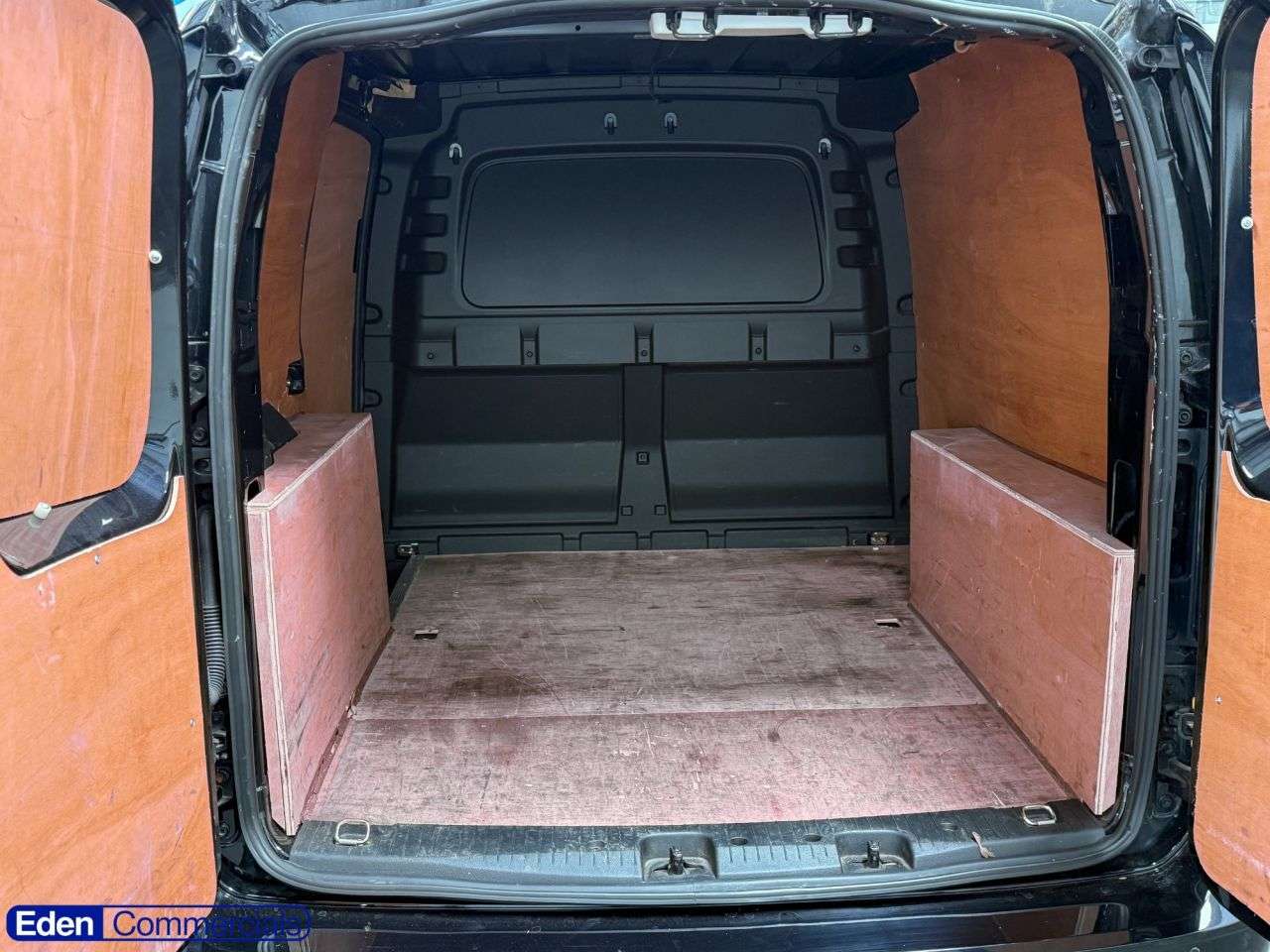 A 2023 VOLKSWAGEN CADDY 2.0 TDI C20 Commerce Pro Panel Van 5dr Diesel DSG SWB Euro 6 (s/s) (122 ps) A 2023 VOLKSWAGEN CADDY 2.0 TDI C20 Commerce Pro Panel Van 5dr Diesel DSG SWB Euro 6 (s/s) (122 ps)