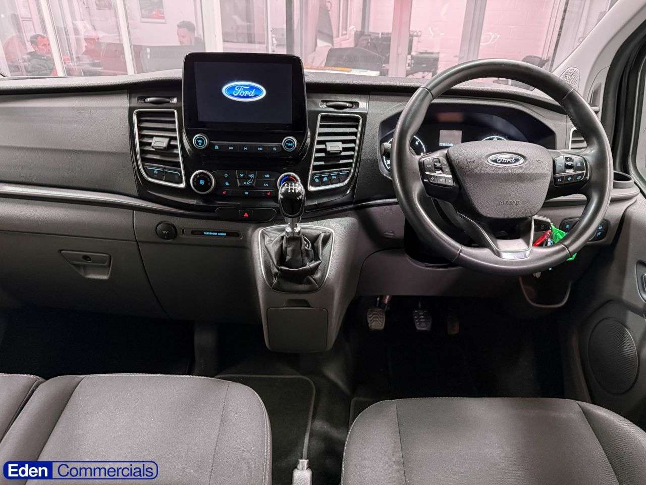 A 2023 FORD TRANSIT CUSTOM 2.0 320 EcoBlue Limited Crew Van Double Cab 5dr Diesel Manual L1 H1 Euro 6 A 2023 FORD TRANSIT CUSTOM 2.0 320 EcoBlue Limited Crew Van Double Cab 5dr Diesel Manual L1 H1 Euro 6