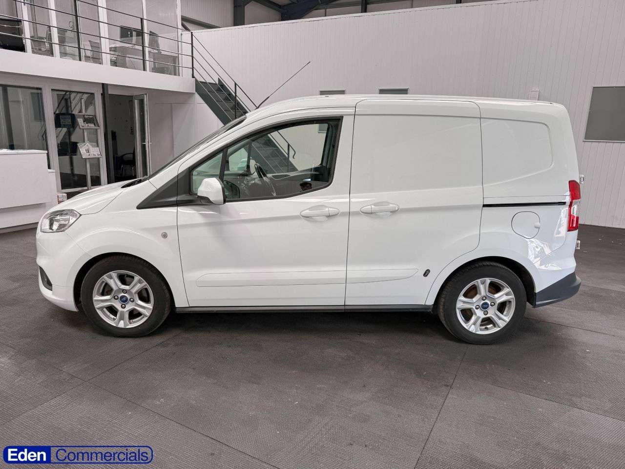 2022 FORD TRANSIT COURIER 2022 FORD TRANSIT COURIER