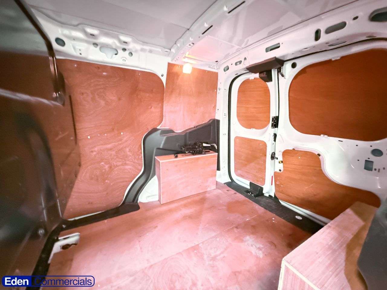 A 2022 FORD TRANSIT COURIER 1.5 TDCi Limited Panel Van 5dr Diesel Manual L1 Euro 6 (100 ps) A 2022 FORD TRANSIT COURIER 1.5 TDCi Limited Panel Van 5dr Diesel Manual L1 Euro 6 (100 ps)